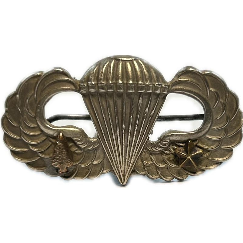 Badge, Parachutist's, 'Jump Wings', US Army, J. R. GAUNT, London, Pin Back