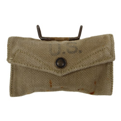 Pochette à pansement M-1942, British-Made, M.W.&S. Ltd. 1944, avec pansement Carlisle