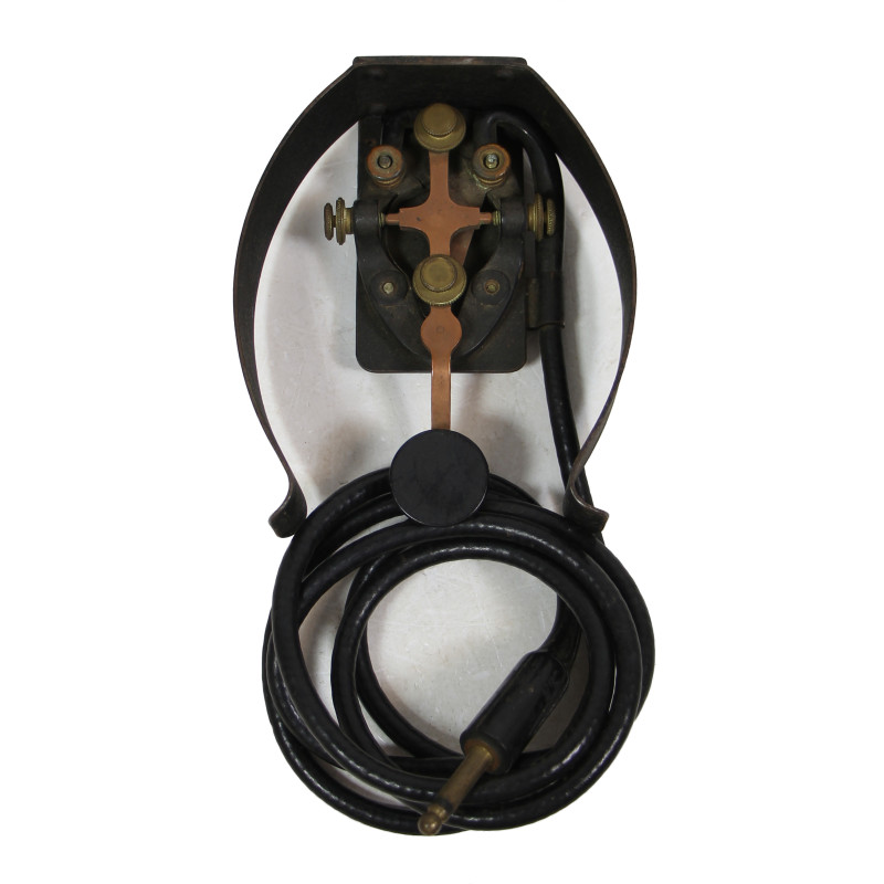 Key, Type J-37, with J-45 Leg Clip