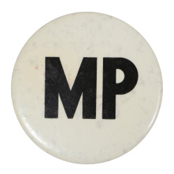 Badge à épingle, MP, Military Police, blanc