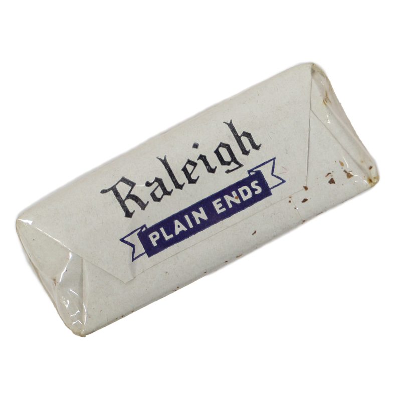 Paquet de cigarettes, Ration, Raleigh, For Victory Buy United States War Bonds and Stamps