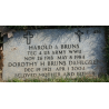 Plaques d'identité, Dog Tags, T/4 Harold Bruns, Engineer Aviation Battalion, MTO & ETO