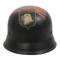 Casque M34, Feuerschutzpolizei, prise de guerre, 101st Airborne Division