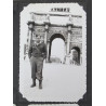 Lot de deux albums, 678 photos, T/3 Allen Crenshaw, Jr., Medic, 546th AAA (AW) Bn., Third Army, ETO