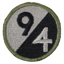 Paire de grades de Captain, Bill Enos, 356th Field Artillery Bn., 94th Inf. Division, Sterling