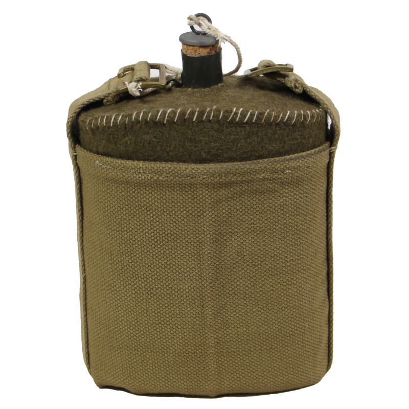 Gourde britannique, avec porte-bidon, 1941
