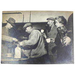 Photographie, US Navy, Combat Photo Unit 8, sinistrés, Londres, 1944