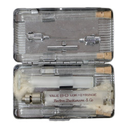 Seringue hypodermique, 2 cc, US Army Medical Department, dans son boîtier, Becton Dickinson & Co.
