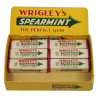 Paquets de chewing-gum, WRIGLEY'S, Spearmint, Made in Great Britain, avec présentoir