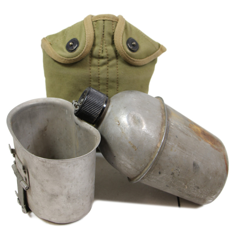 Canteen, US Army, Complete, British-Made, M.E. Co. 1944