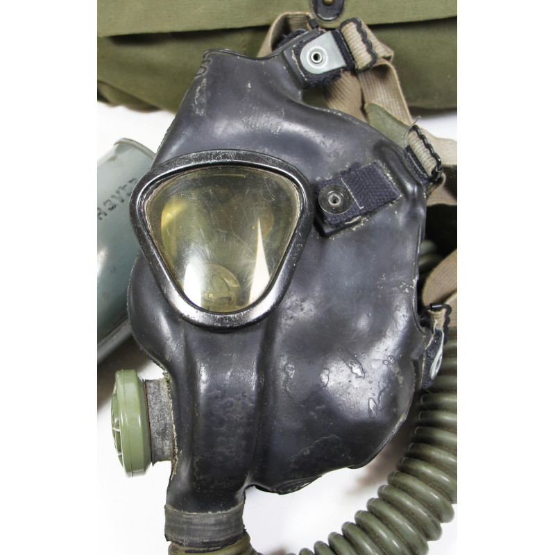 Mask, Gas, Lightweight, OD 7, 1943-1945, Complete