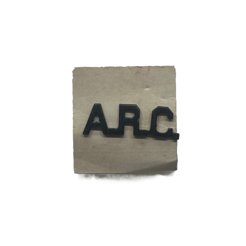 Insigne de col ARC, American Red Cross