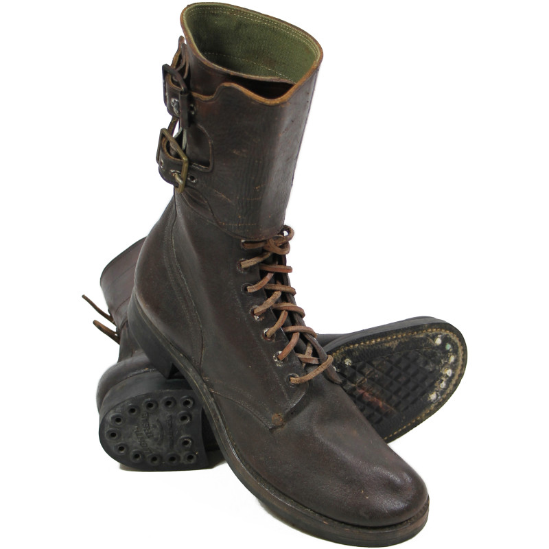 Brodequins à jambières (buckle boots), pointure 9 ½ C, 1944
