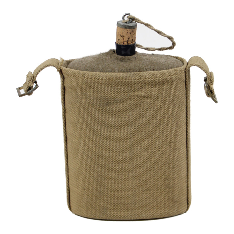 Canteen, British, with Carrier, M.E. Co. 1945 /I\
