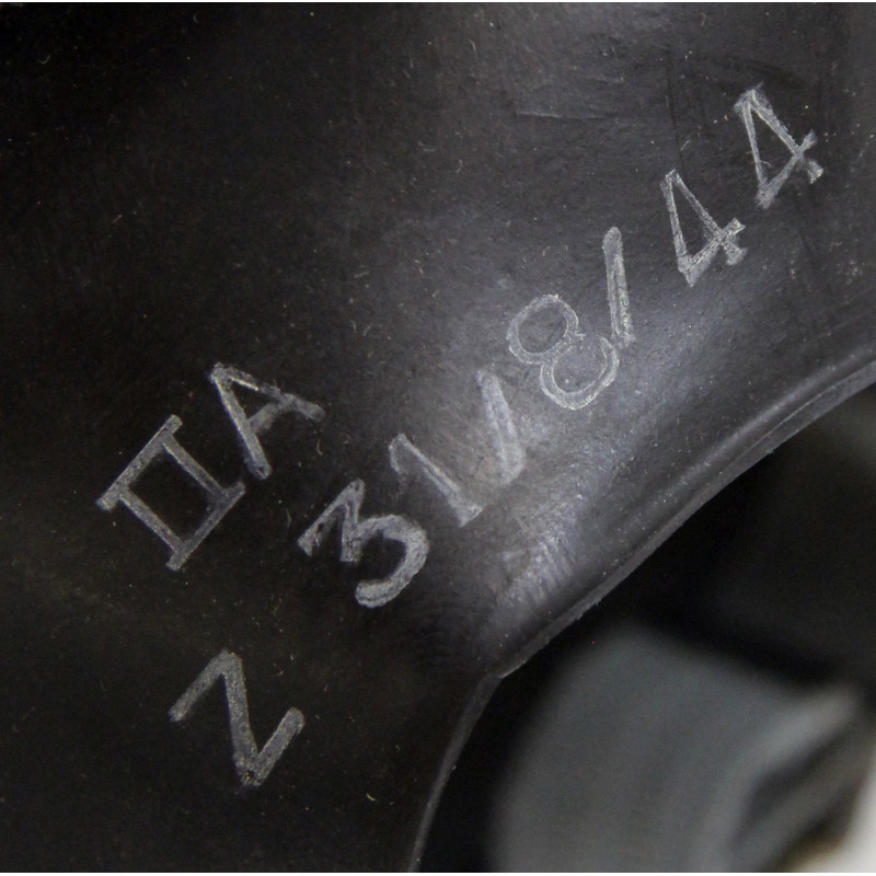 Mask, Gas, British, 1943-1944, Complete