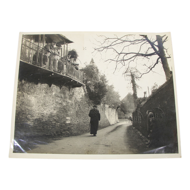 Photograph, US Navy, Combat Photo Unit 8, England, 1944