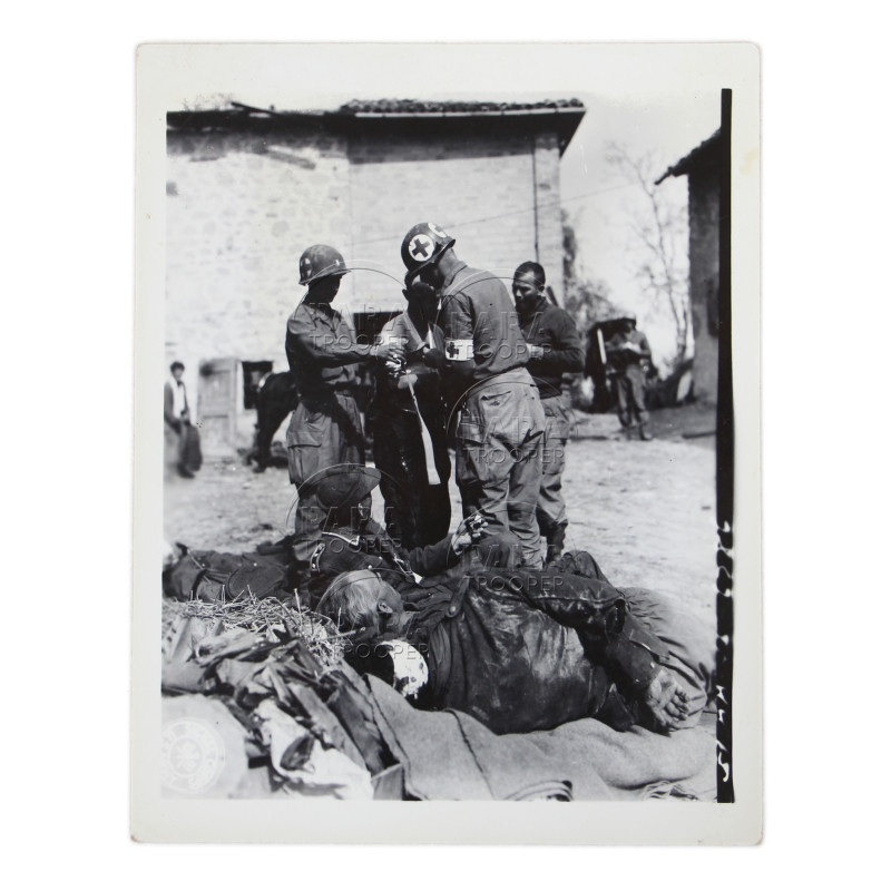 Photograph, Aid Station, 87th Inf. Regt., 10th Mountain Division, Italy, April 1945
