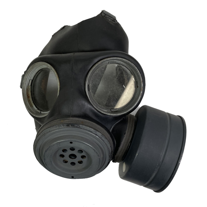 Mask, Gas, British, 1943-1944, Complete
