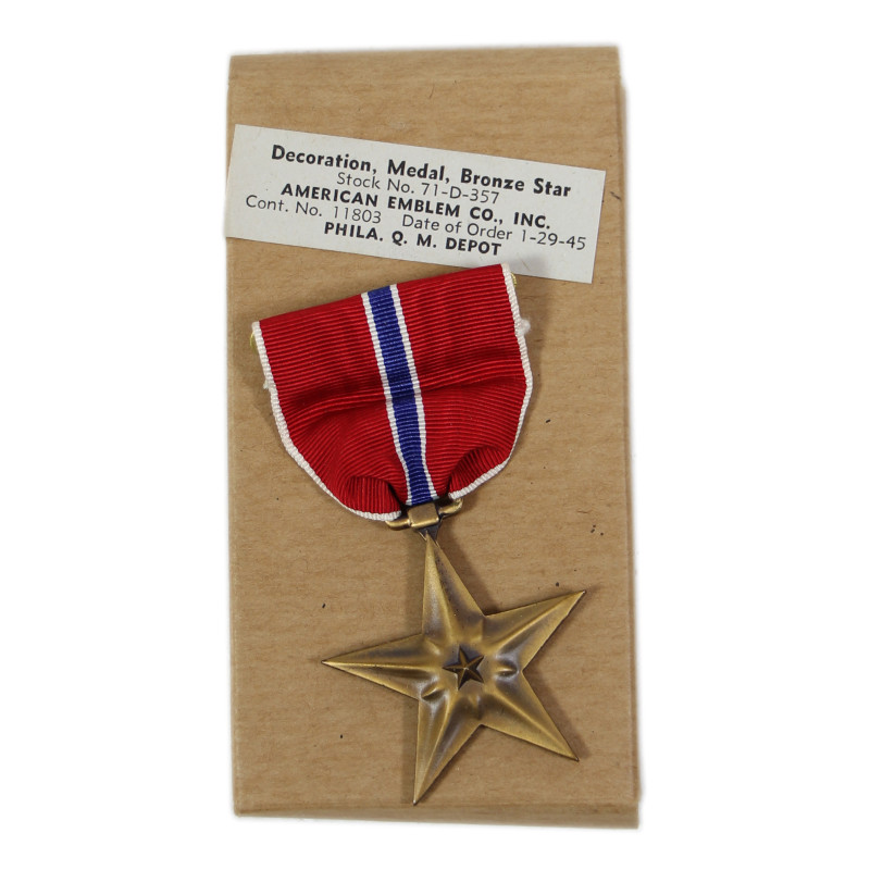 Medal, Bronze Star, in Box, 1945, Mint