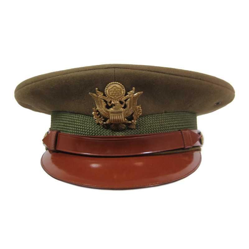 Grouping, Cpt. Francis Cronin, aumônier catholique, ETO