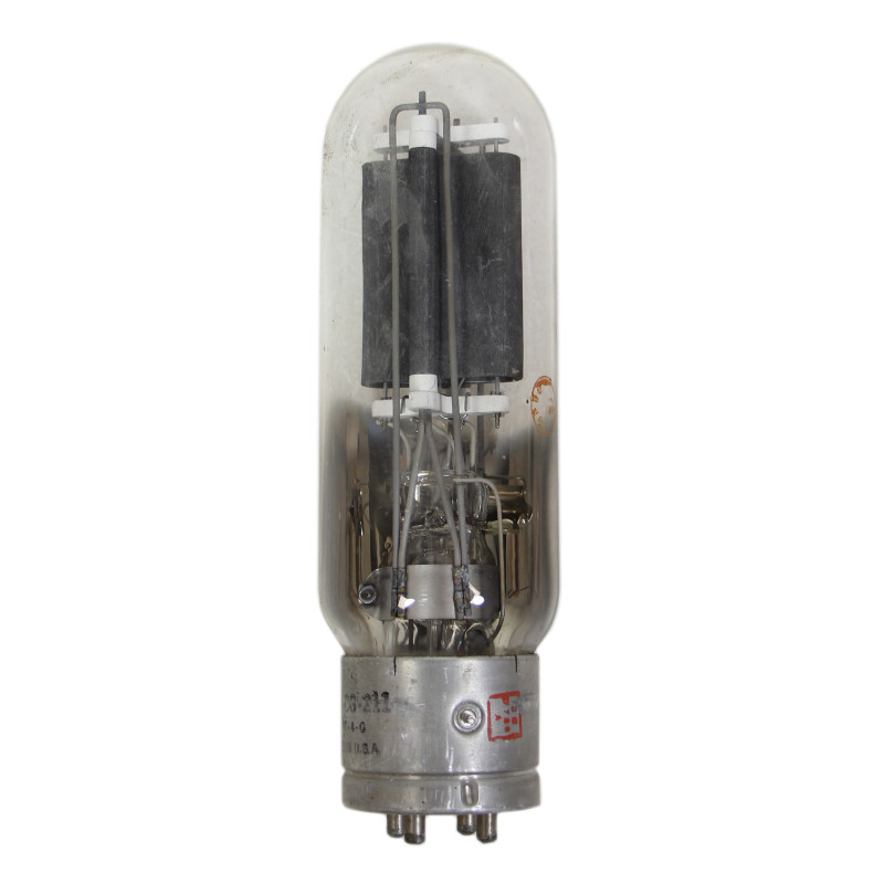 Triode d'émission VT-4-C pour émetteurs radio