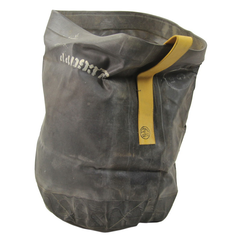 Bucket, Bailing, Dinghy, USAAF, 44D9371