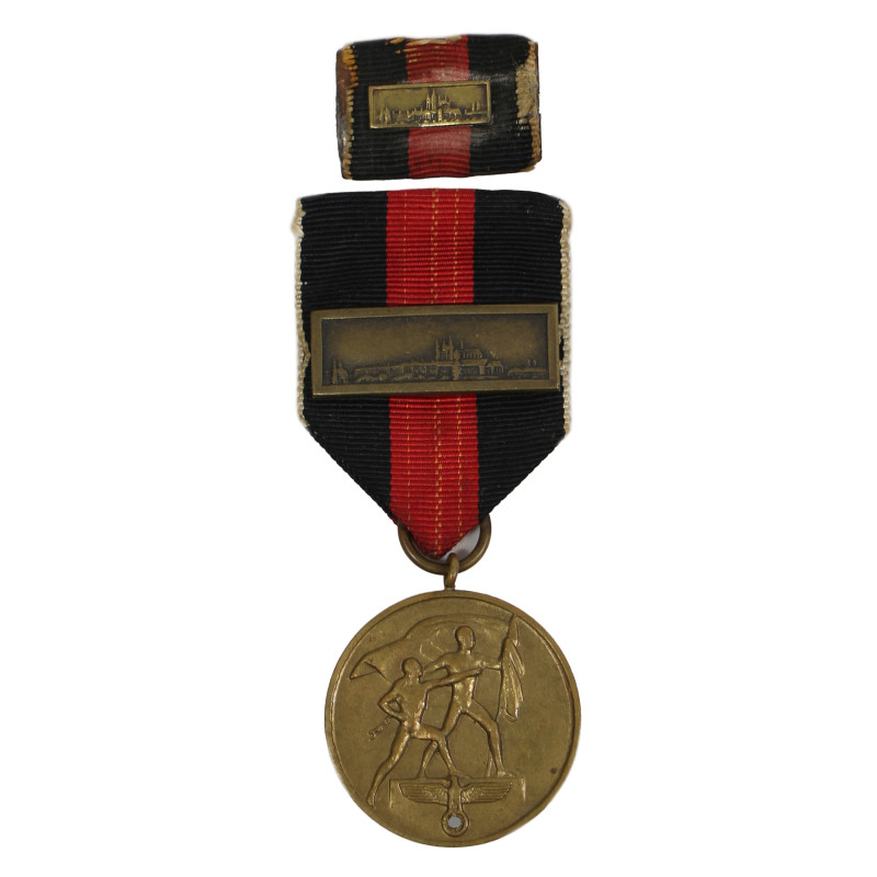 Médaille commémorative du 1er octobre 1938, Sudètes, avec agrafe Prager Burg