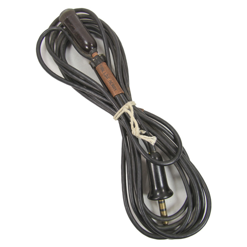 Câble radio, Royal Air Force, S/L Lionel Berry, pilote de Lancaster, No. 106 Squadron, RAF