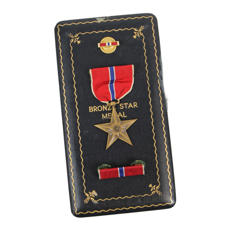 Medal, Bronze Star, in Case, Pvt. William Loughran, Co. G, 18th Inf. Regt., 1st Infantry Division, MTO & ETO