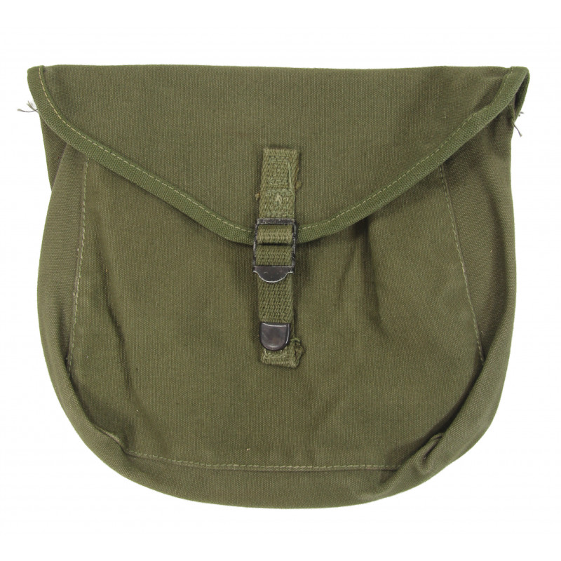Triangle et pochette à gamelle OD 7, havresac M-1928, 1944