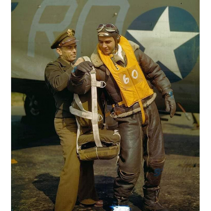 Handle, seat parachute, USAAF