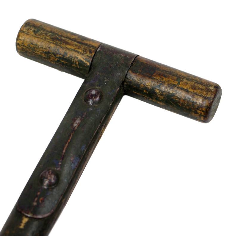 T-Shovel, M-1910, with Cover, B. B. CO. INC. 1942