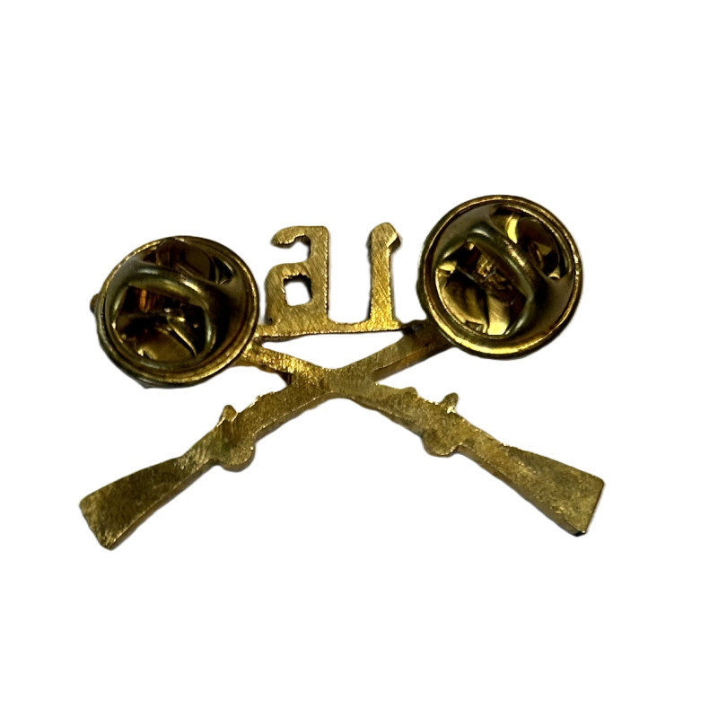 Insignia, Collar, Officer, 16th Inf. Regt., 1st Infantry Division