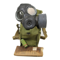 Masque à gaz britannique, dans sa housse, 1943 - 1944