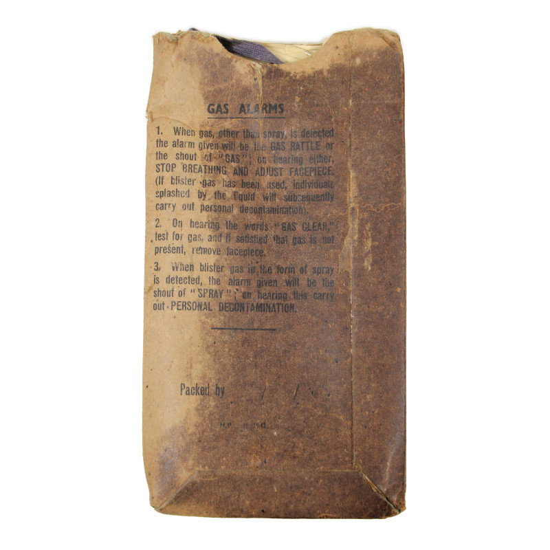 Masque à gaz britannique, dans sa housse, 1943 - 1944