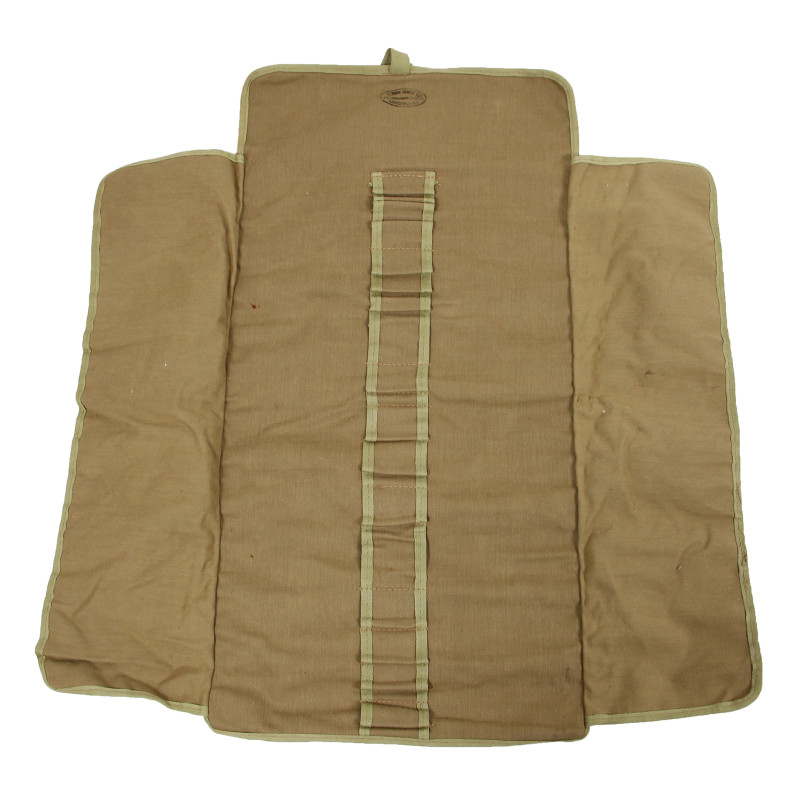 Trousse chirurgicale britannique, E.N.T. N°4 /I\, vide