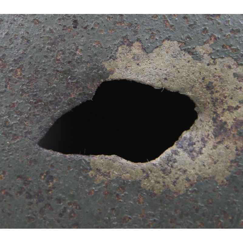 Casque M1, pattes fixes, 5th Infantry Division, impacté