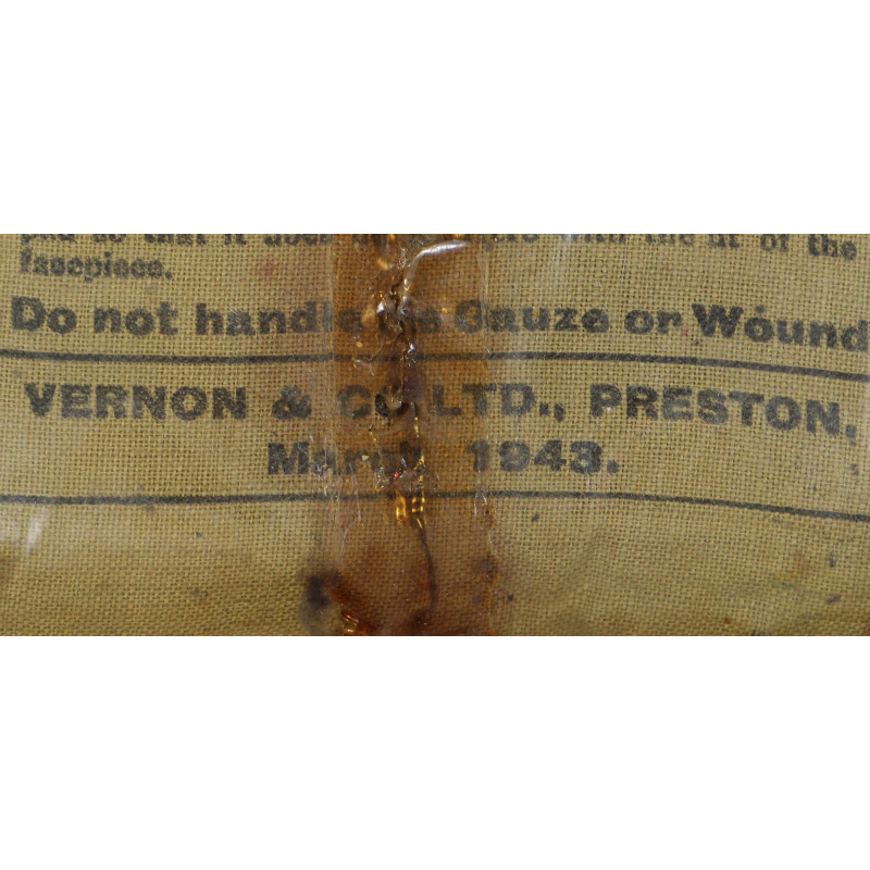 Dressing, Field, First, British, VERNON & CO. LTD., March 1943, Cellophane