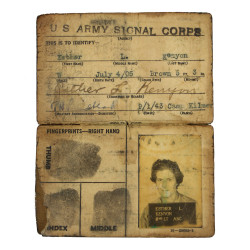 Carte d'identité, 1er type, 1943, 2nd Lt. Esther Kenyon, US Army Nurse Corps, ETO