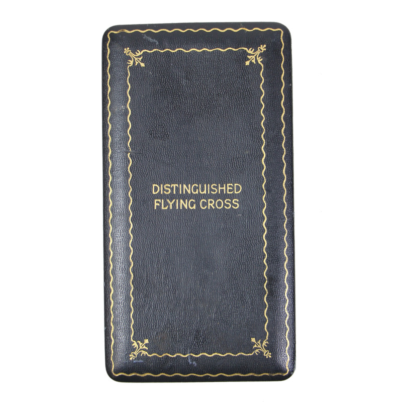 Medal, Distinguished Flying Cross, in Case, Complete