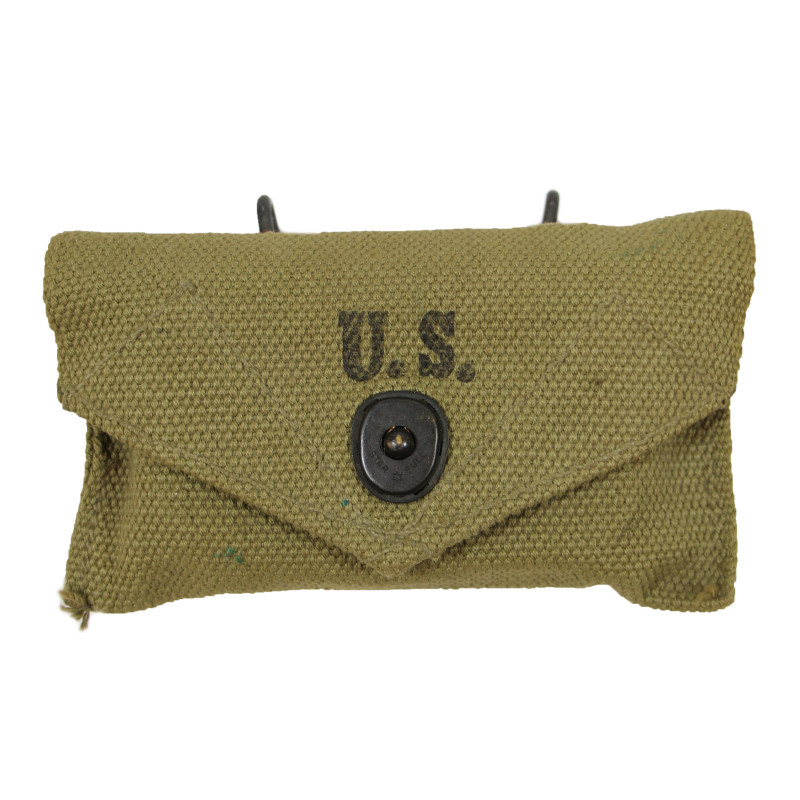 Pouch, First-Aid, M-1924, MID-WEST DUCK & CANVAS CO. 1942, with Packet, First-Aid, Carlisle