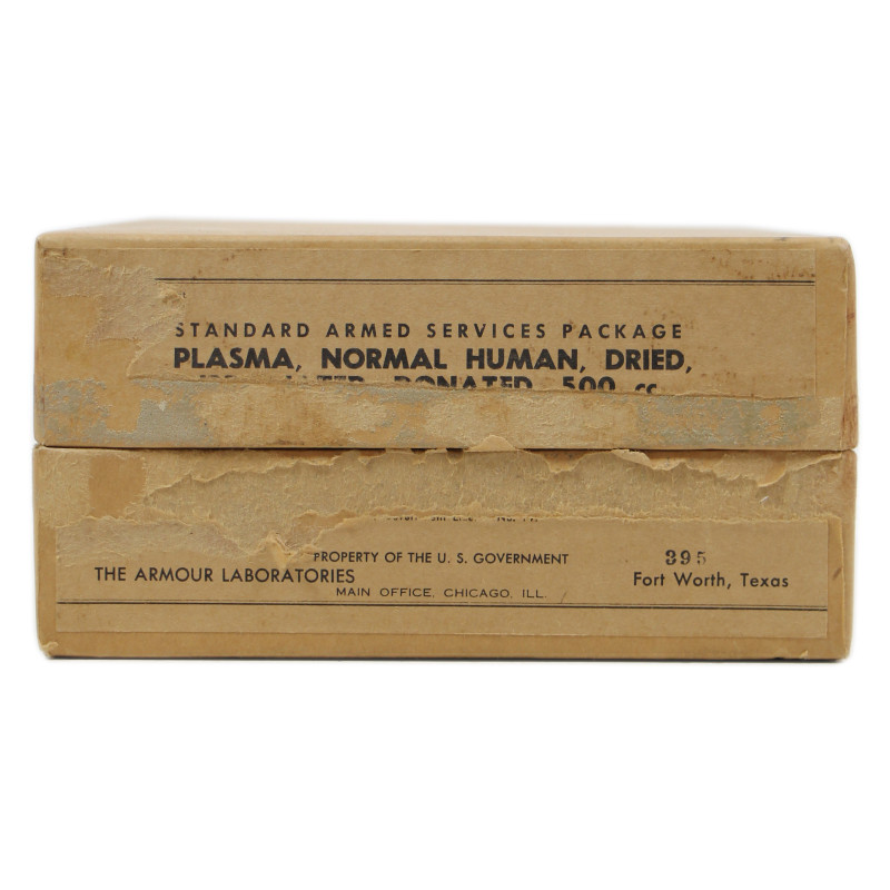 Flacon d'eau distillée pour plasma, dans son carton, Standard Armed Services Package