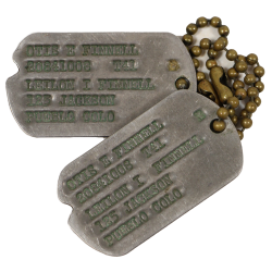 Plaques d'identité, 1st Lt. Otis Finnell, 29th Field Art. Bn., 4th Infantry Divison, DOW 3 février 1945, Bastogne
