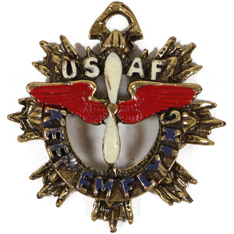 Pendant, Sweetheart, USAF — KEEP'EM FLYING