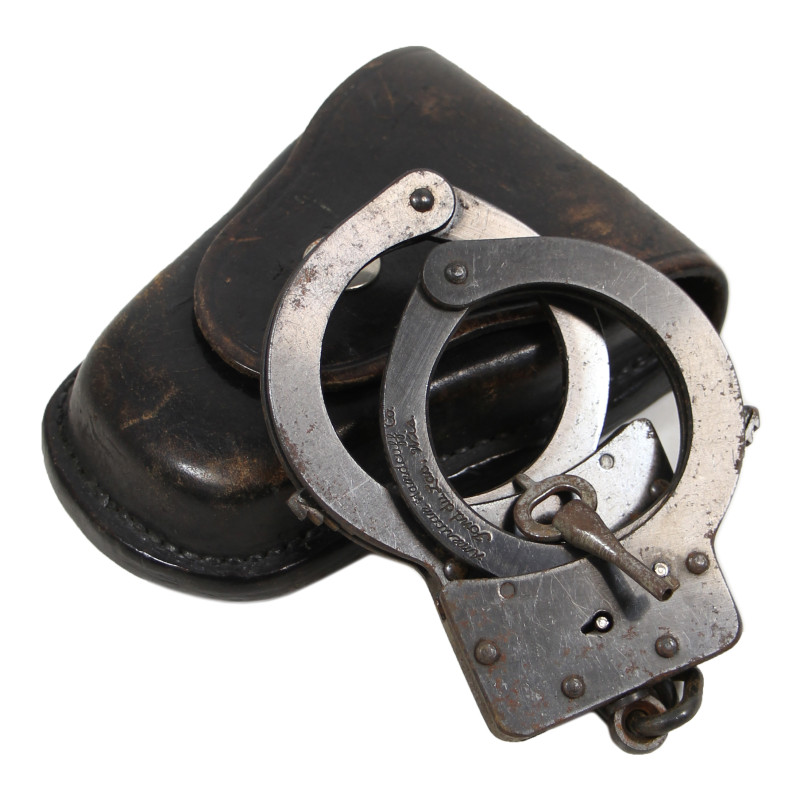 Paire de menottes, American Handcuff Co., Military Police, US Army, avec étui