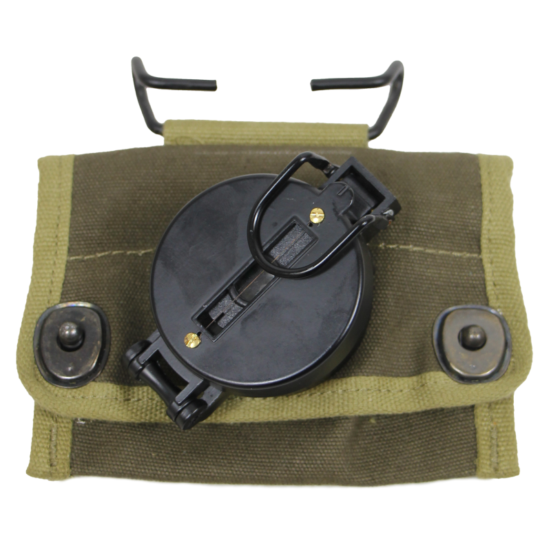 Compass + pouch