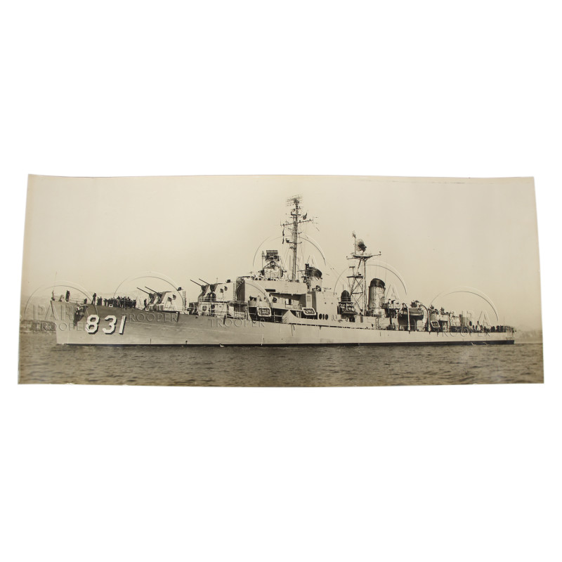Grouping, Lt. Frank Eldredge, US Navy & RNVR, LST-287, D-Day, Gold Beach