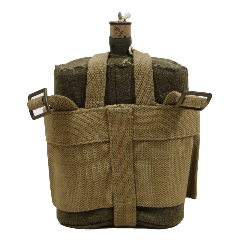 Canteen, British, with Carrier, Cavalry, M.E. CO. 1940 /I\