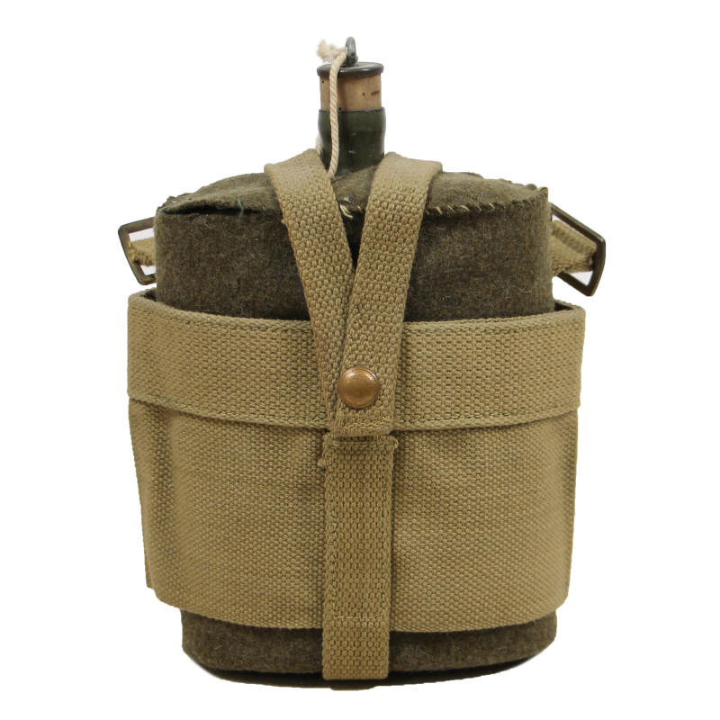 Canteen, British, with Carrier, Cavalry, M.E. CO. 1940 /I\