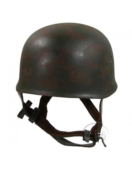 Casque de parachutiste allemand, patiné